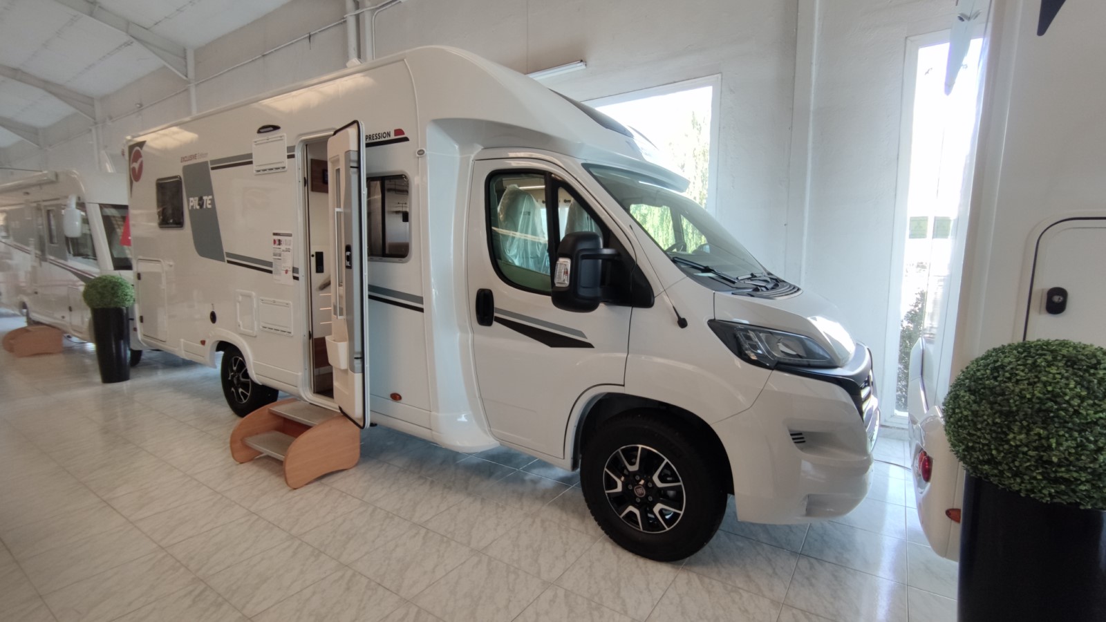 autocaravanas de lujo grandes 6