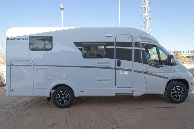 autocaravanas de lujo pequenas 7